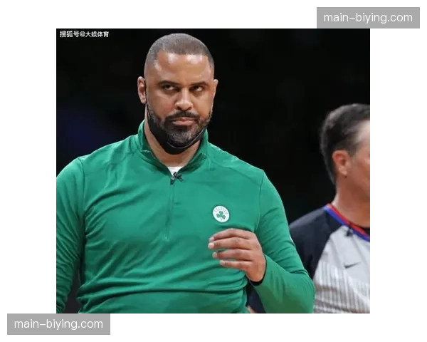 康涅狄格阳光队老将德瓦娜·邦纳正式签约，进入球队教练组